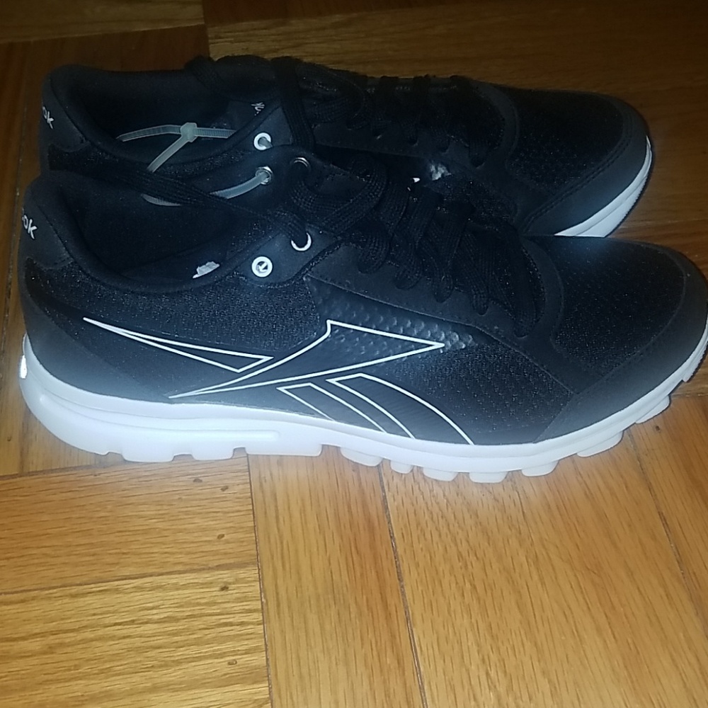 Reebok Sneakers